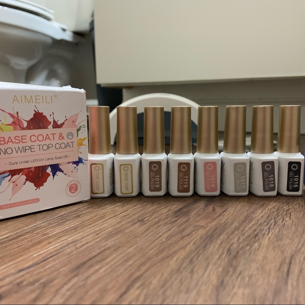 Complete acrylic nail kit